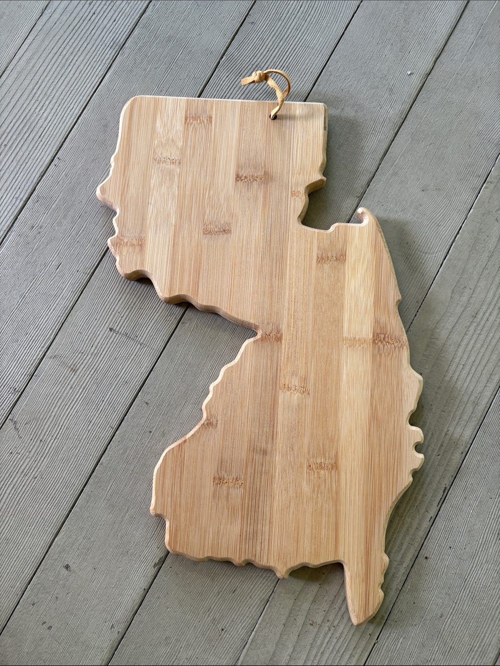 NJ State-Shaped Bamboo Serving Board – Natural Bamboo